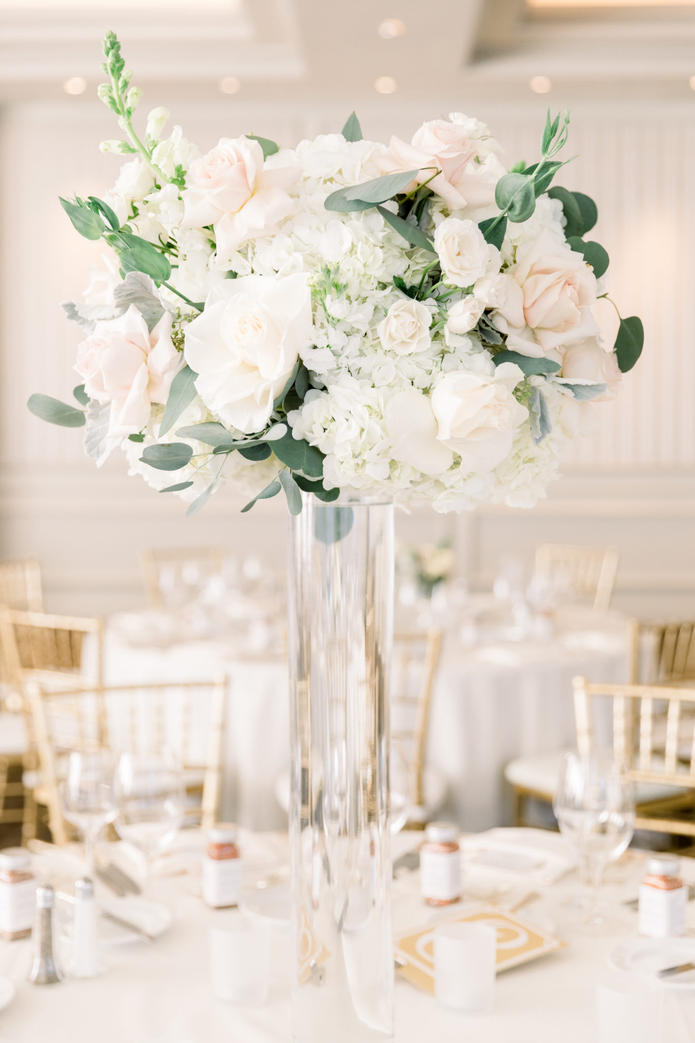 Dazzling Details for a Coto Valley Country Club Wedding